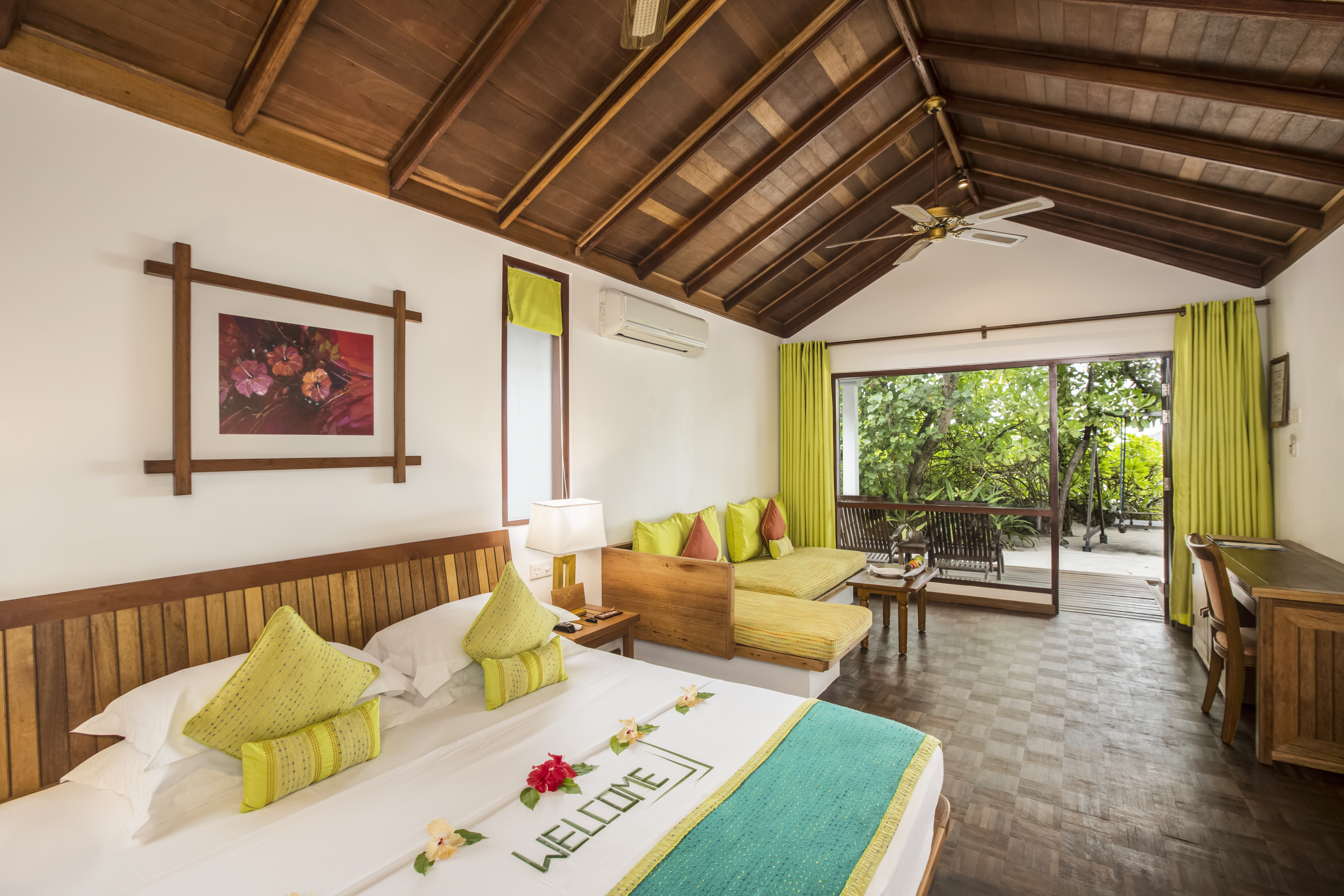 NH Collections Maldives Reethi Resort 18