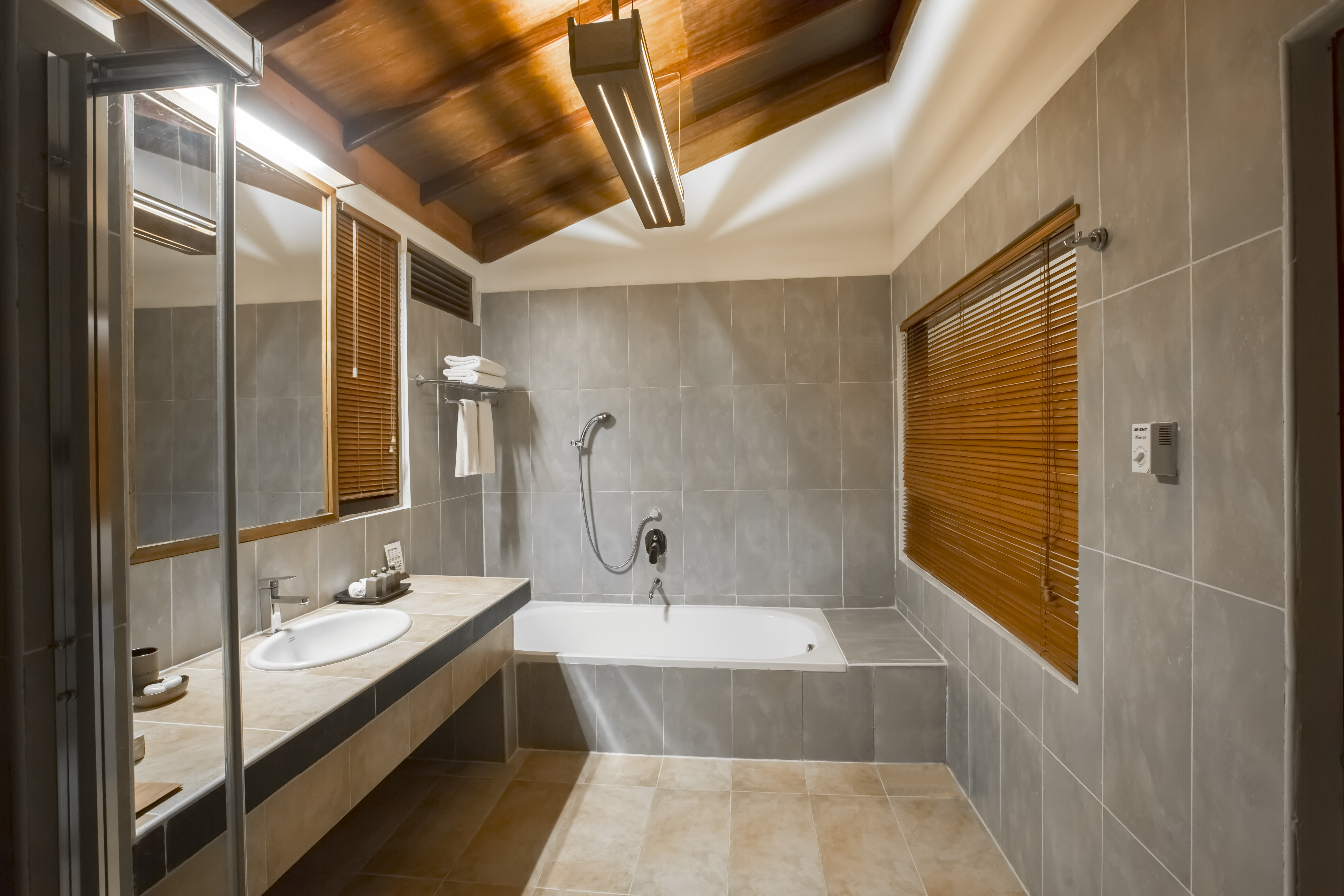 NH Collections Maldives Reethi Resort 9