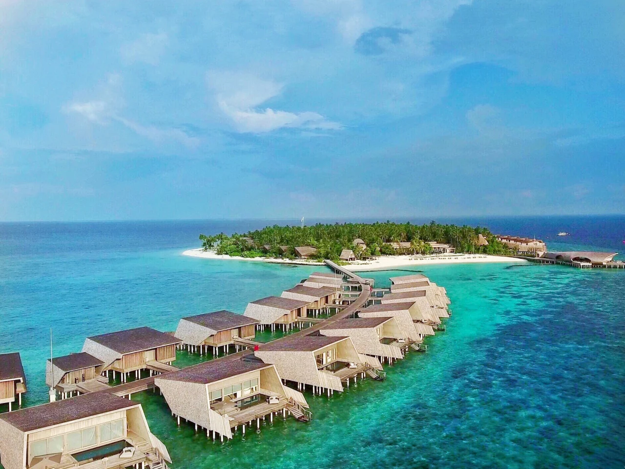 The St. Regis Maldives Vommuli Resort 3