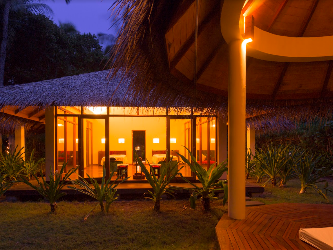 Filitheyo Island Resort 11