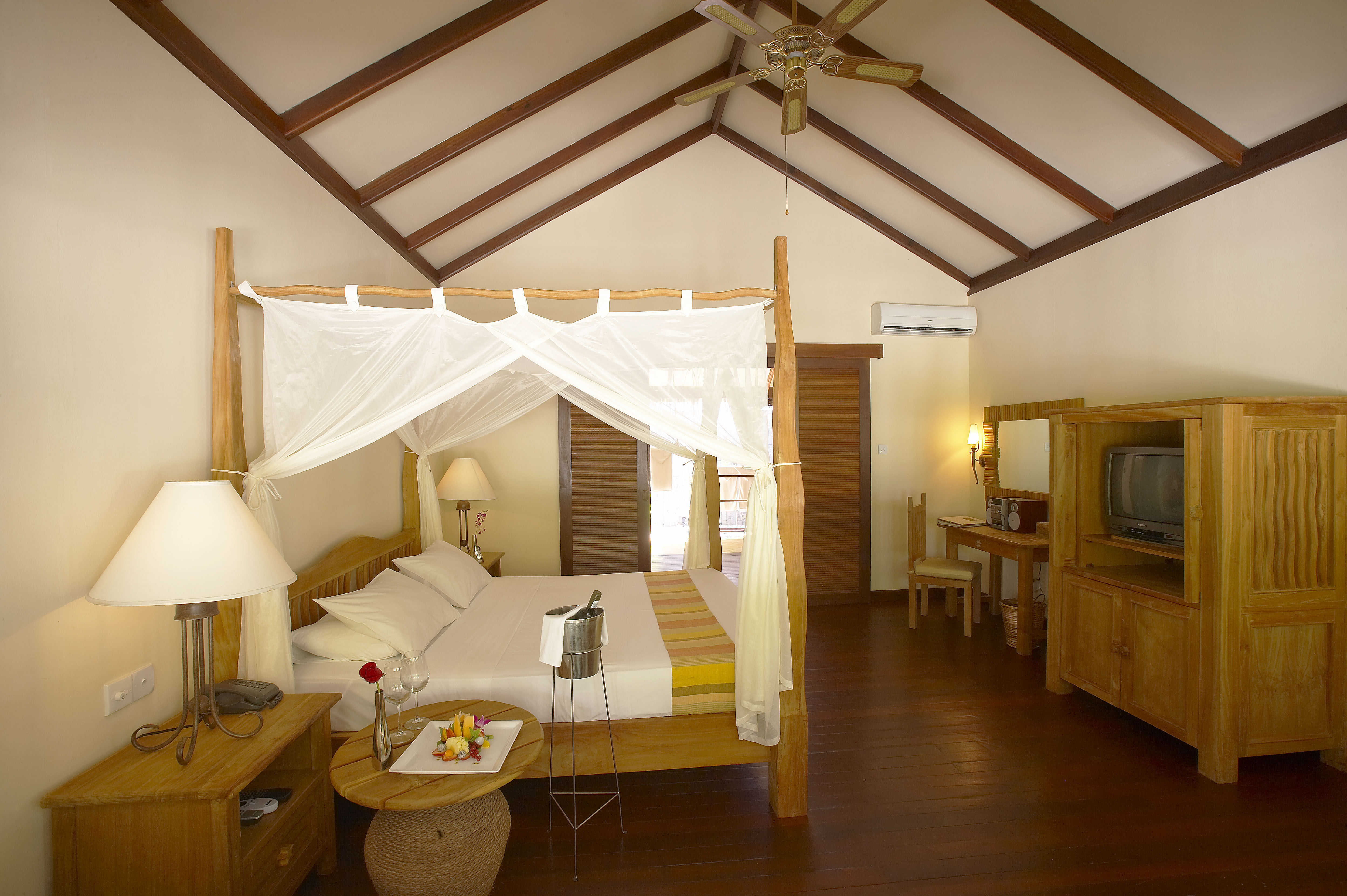 Filitheyo Island Resort 24