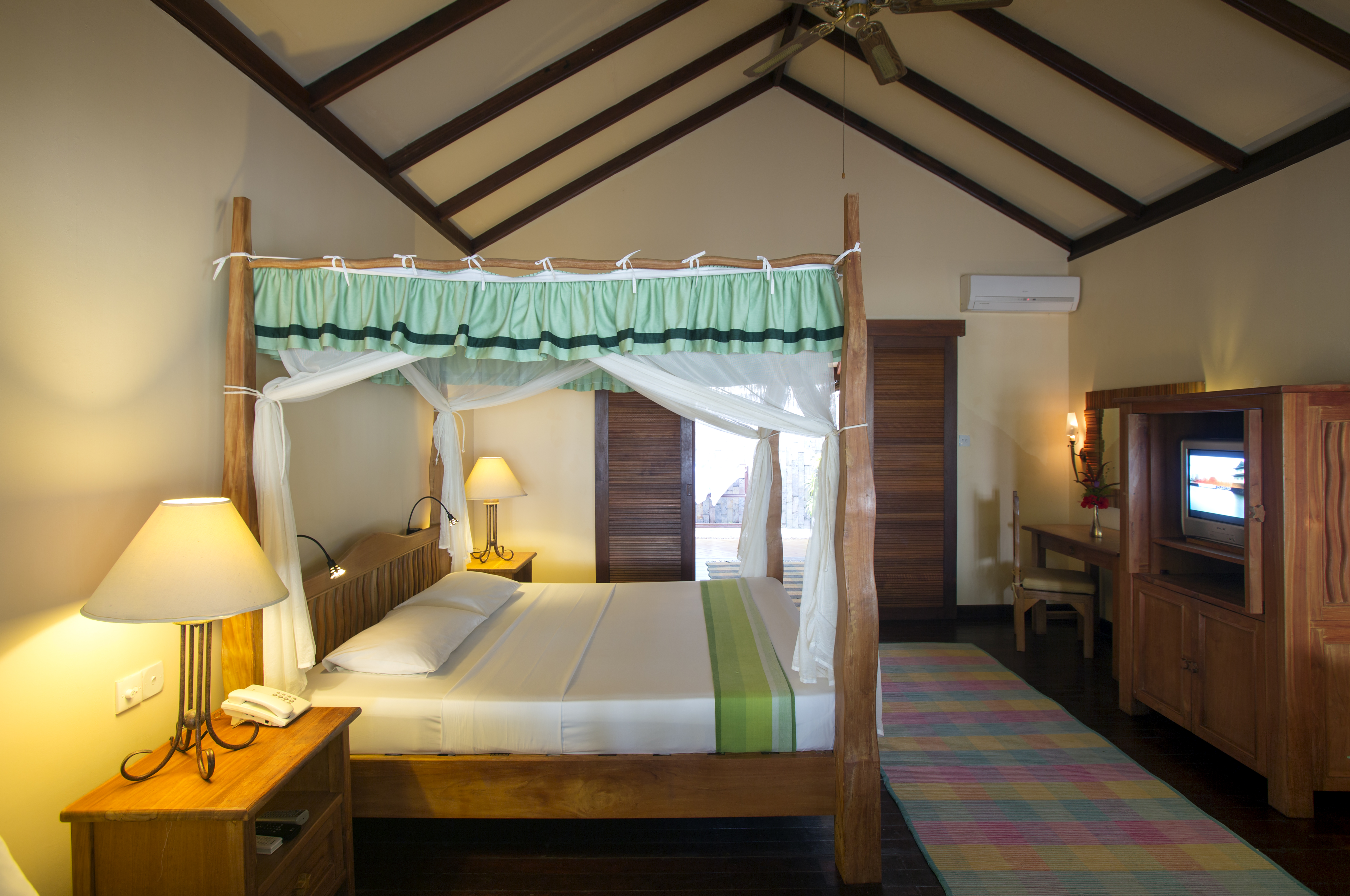 Filitheyo Island Resort 30