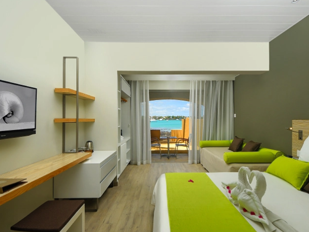 Mauricia Beachcomber Resort & Spa 4