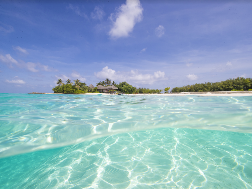 Four Seasons Resort Maldives at Kuda Huraa 4