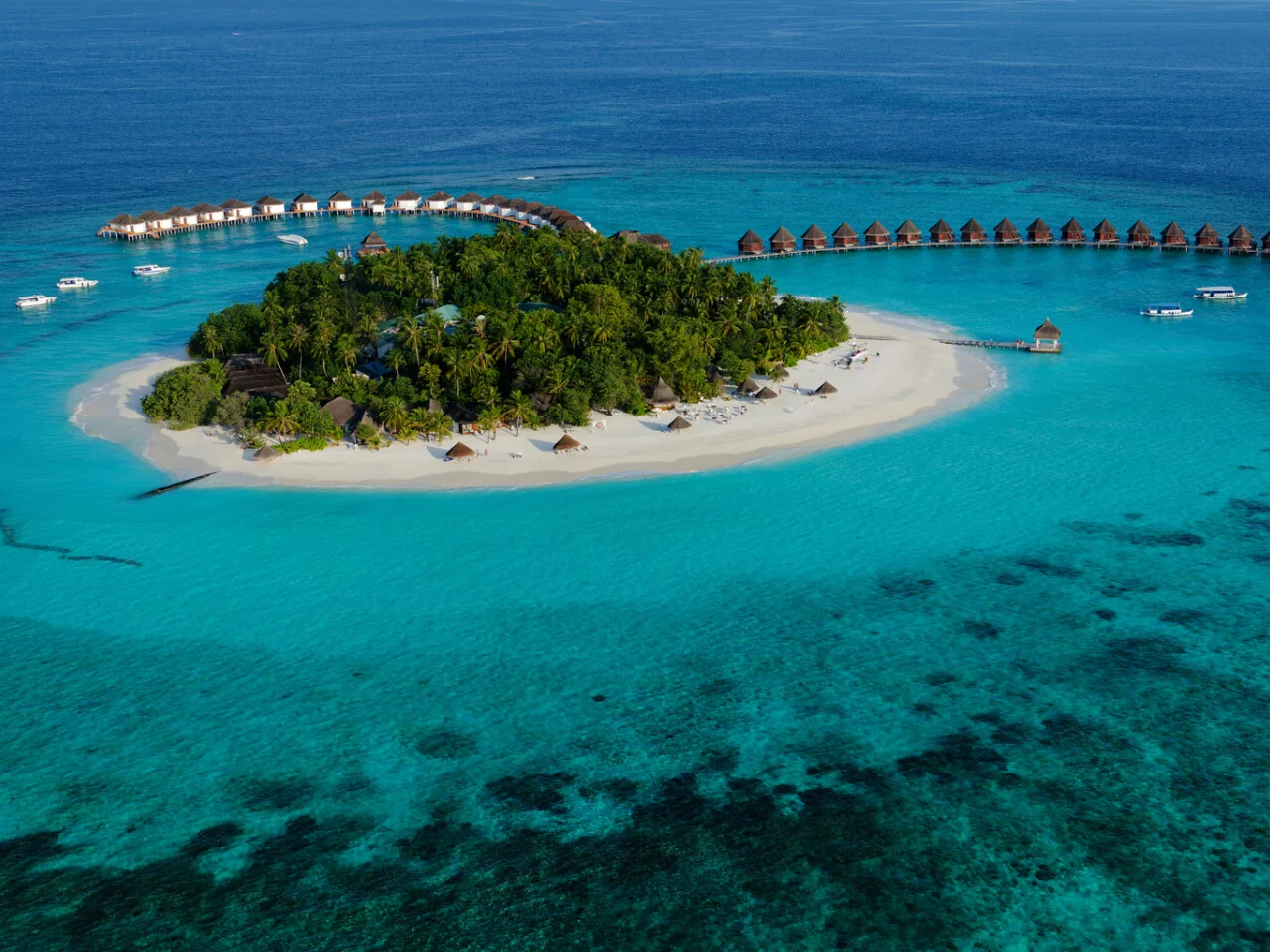 Thulhagiri Island Resort & Spa 1