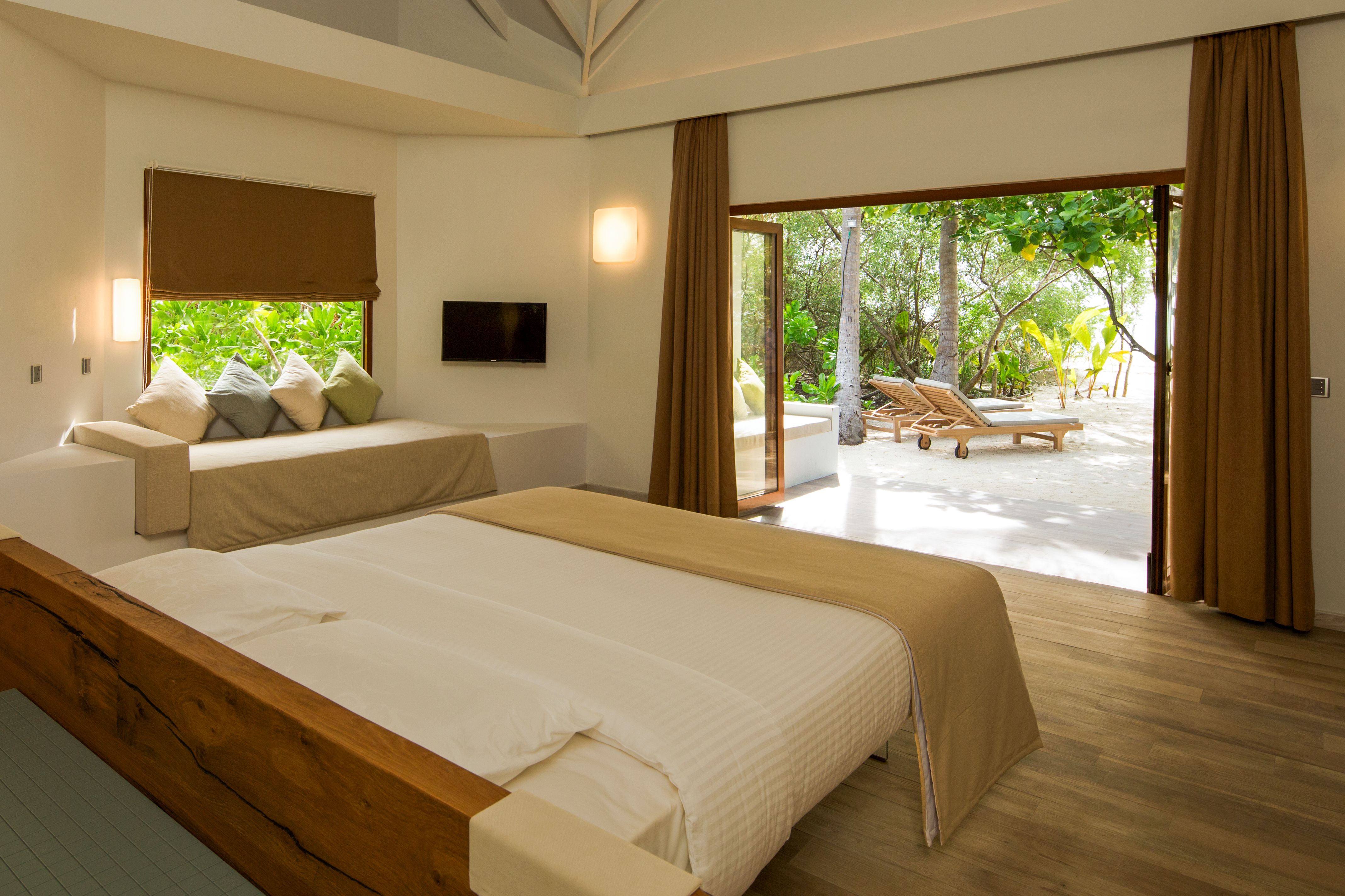 Cocoon Maldives 18