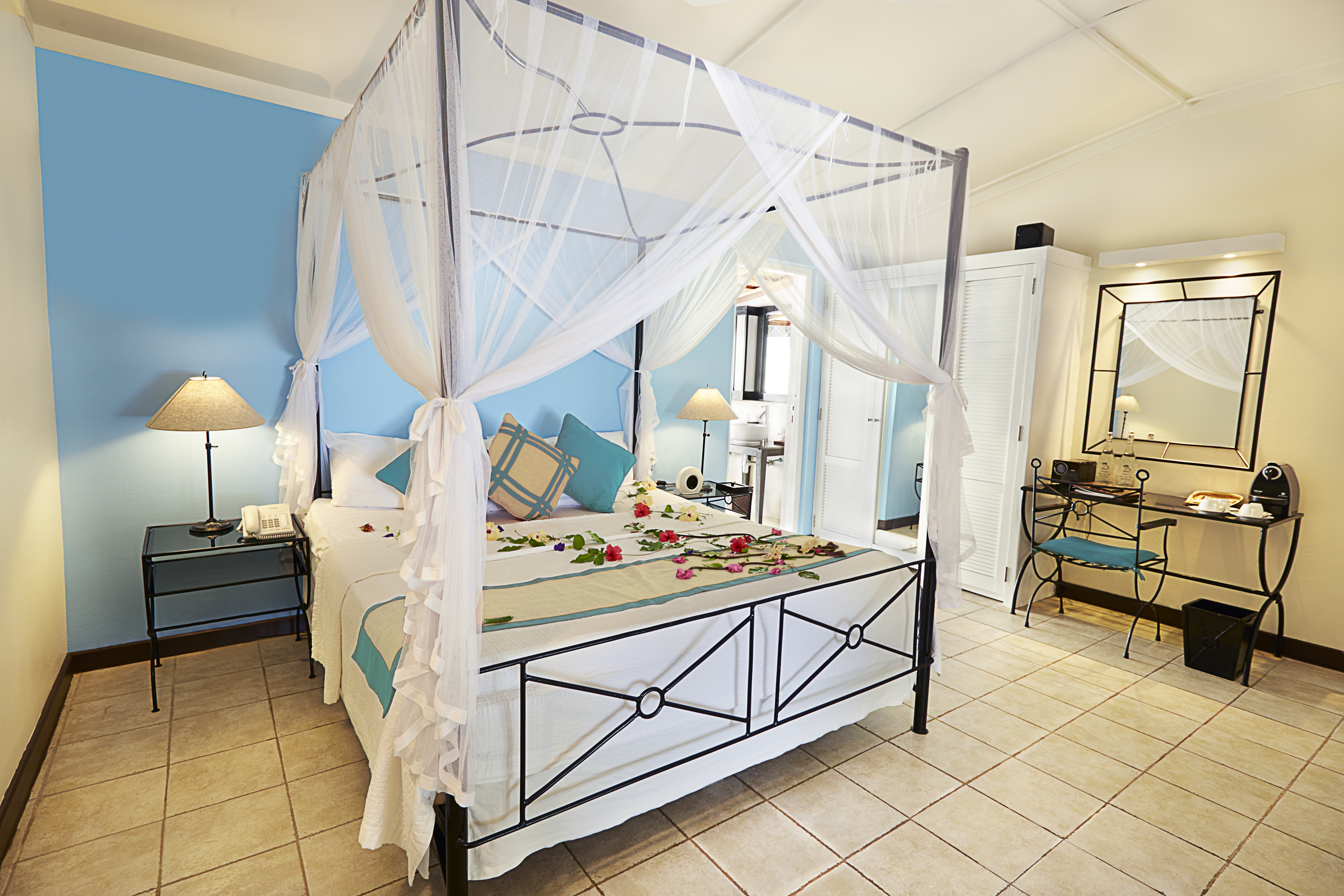 Kuredu Island Resort & Spa 42