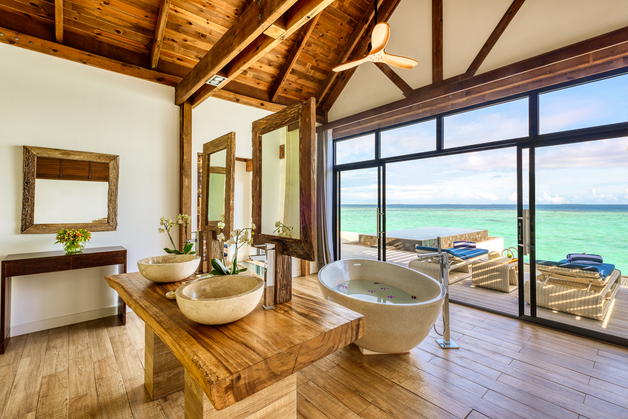 Kuredhivaru Resort and Spa 43