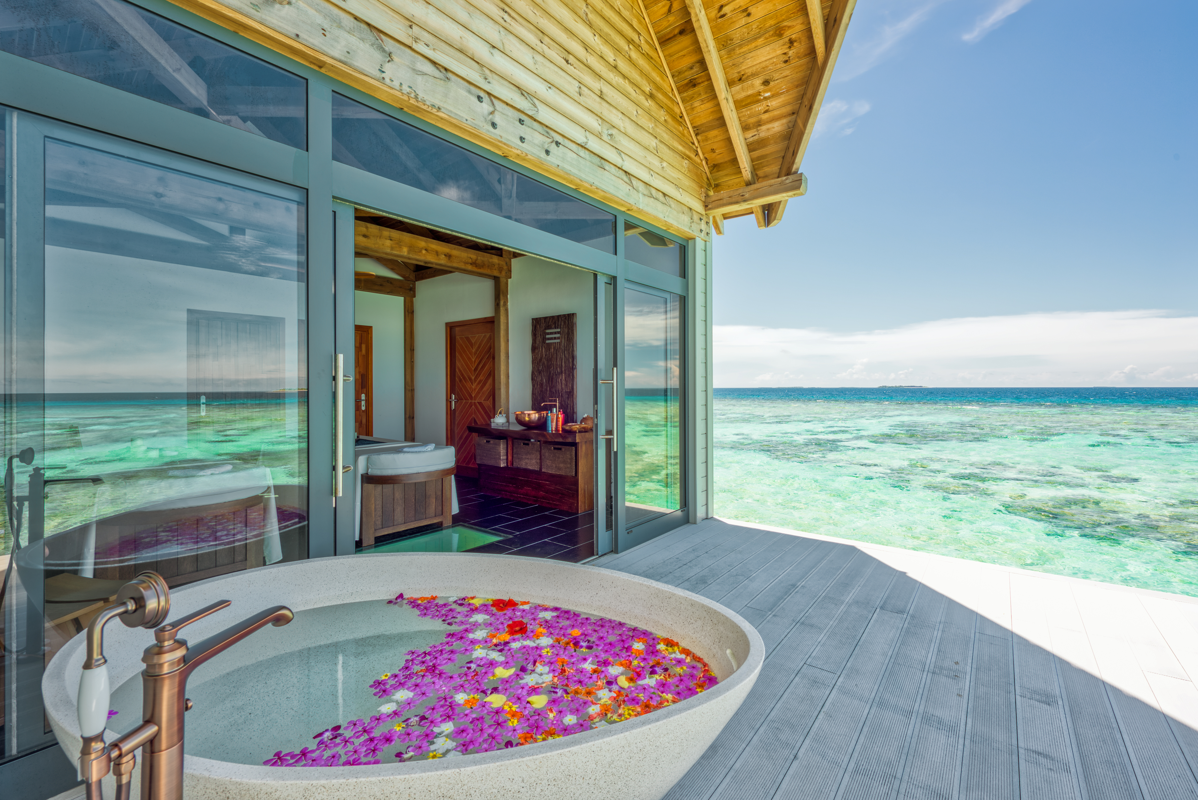 Kuredhivaru Resort and Spa 46