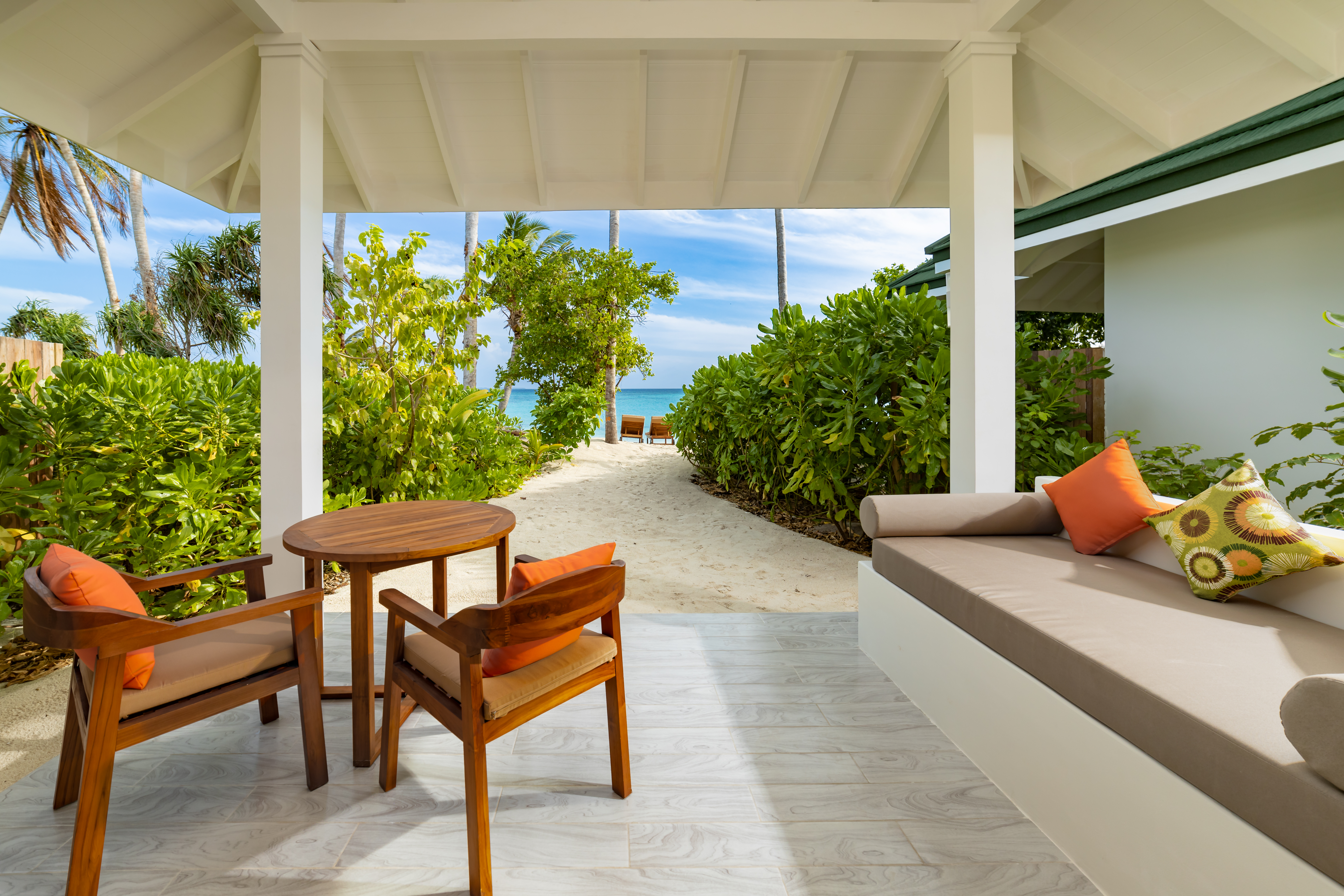 Siyam World Maldives  – Lifestyle Collection 99