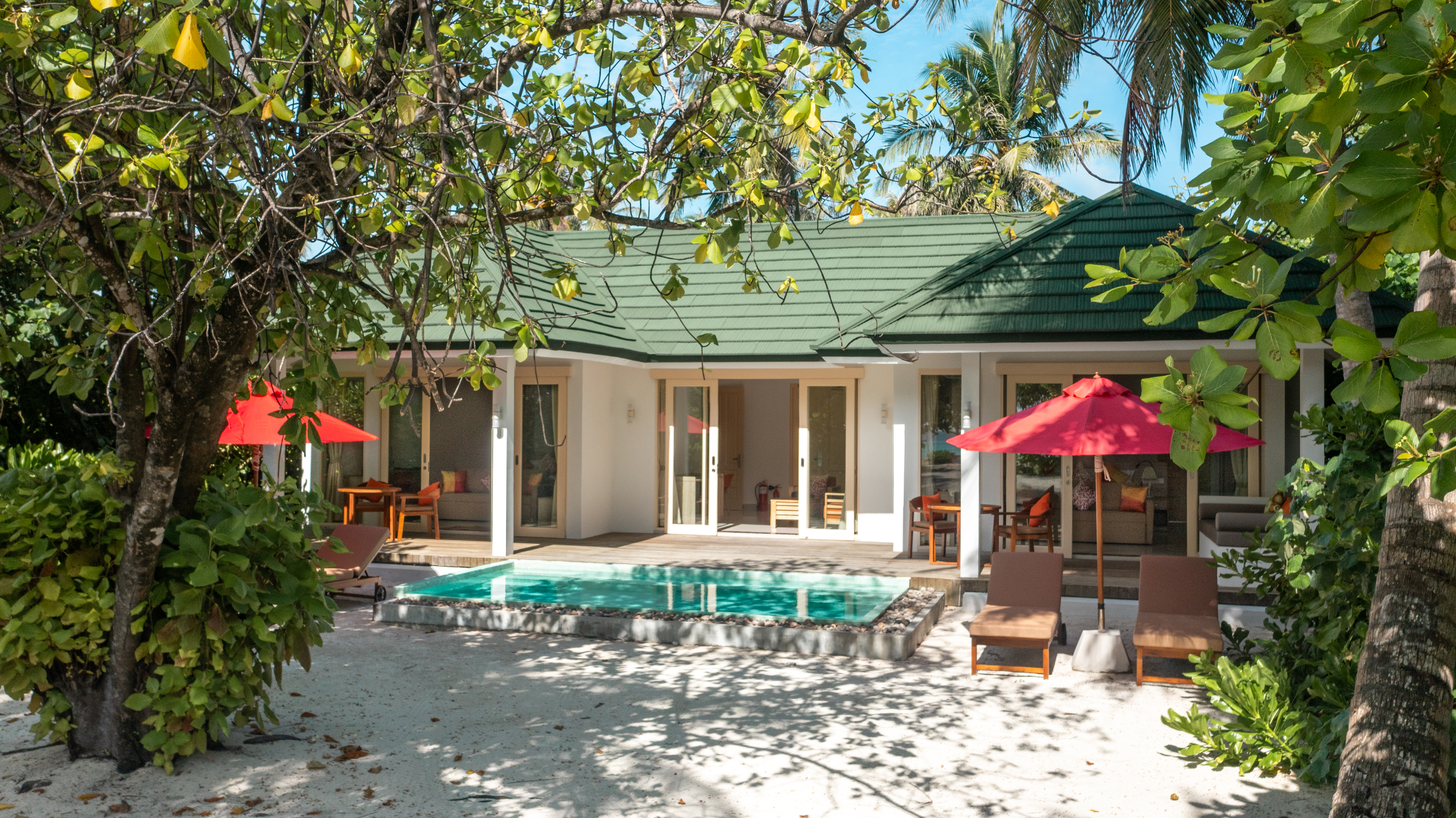 Siyam World Maldives  – Lifestyle Collection 25