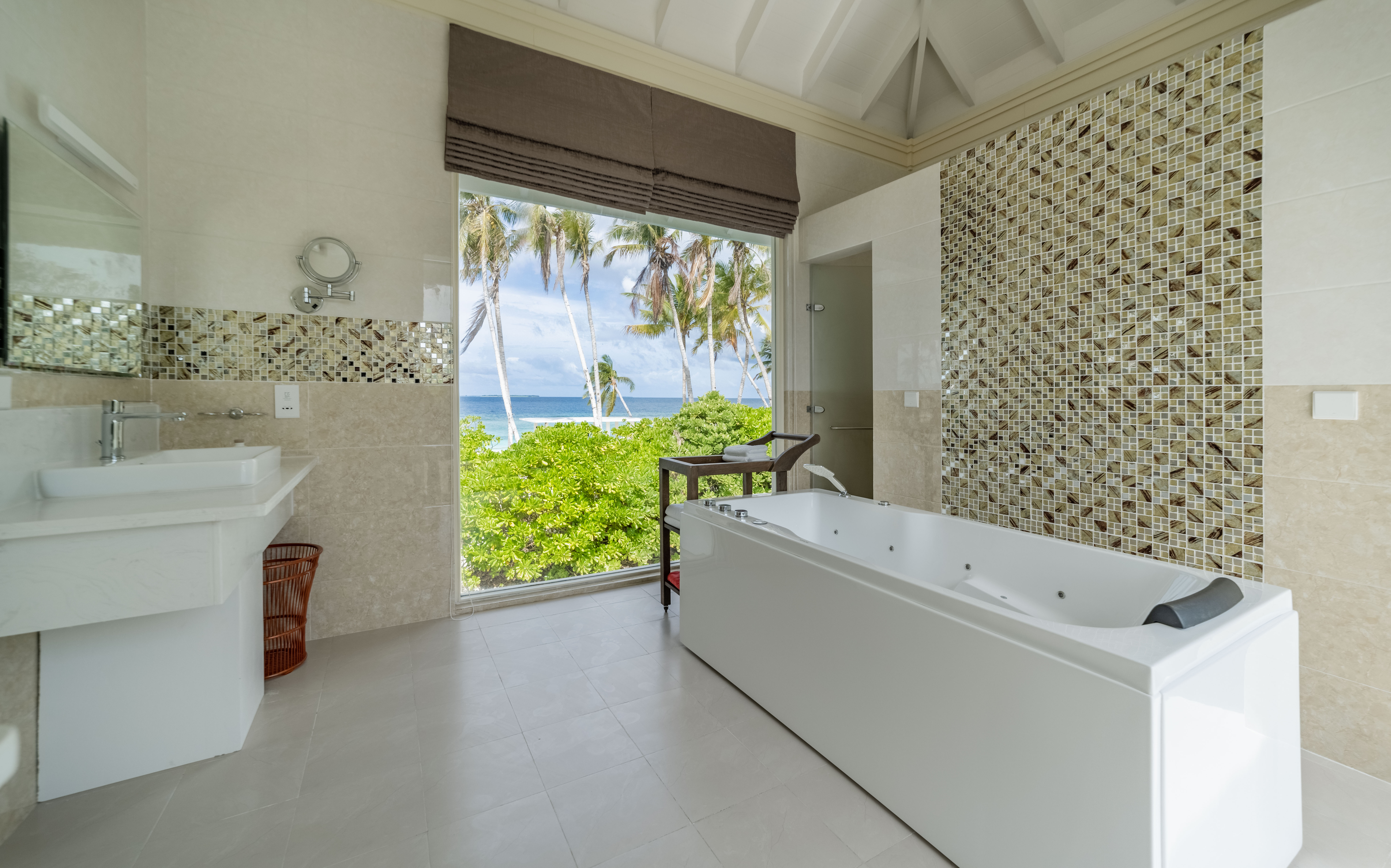 Siyam World Maldives  – Lifestyle Collection 135