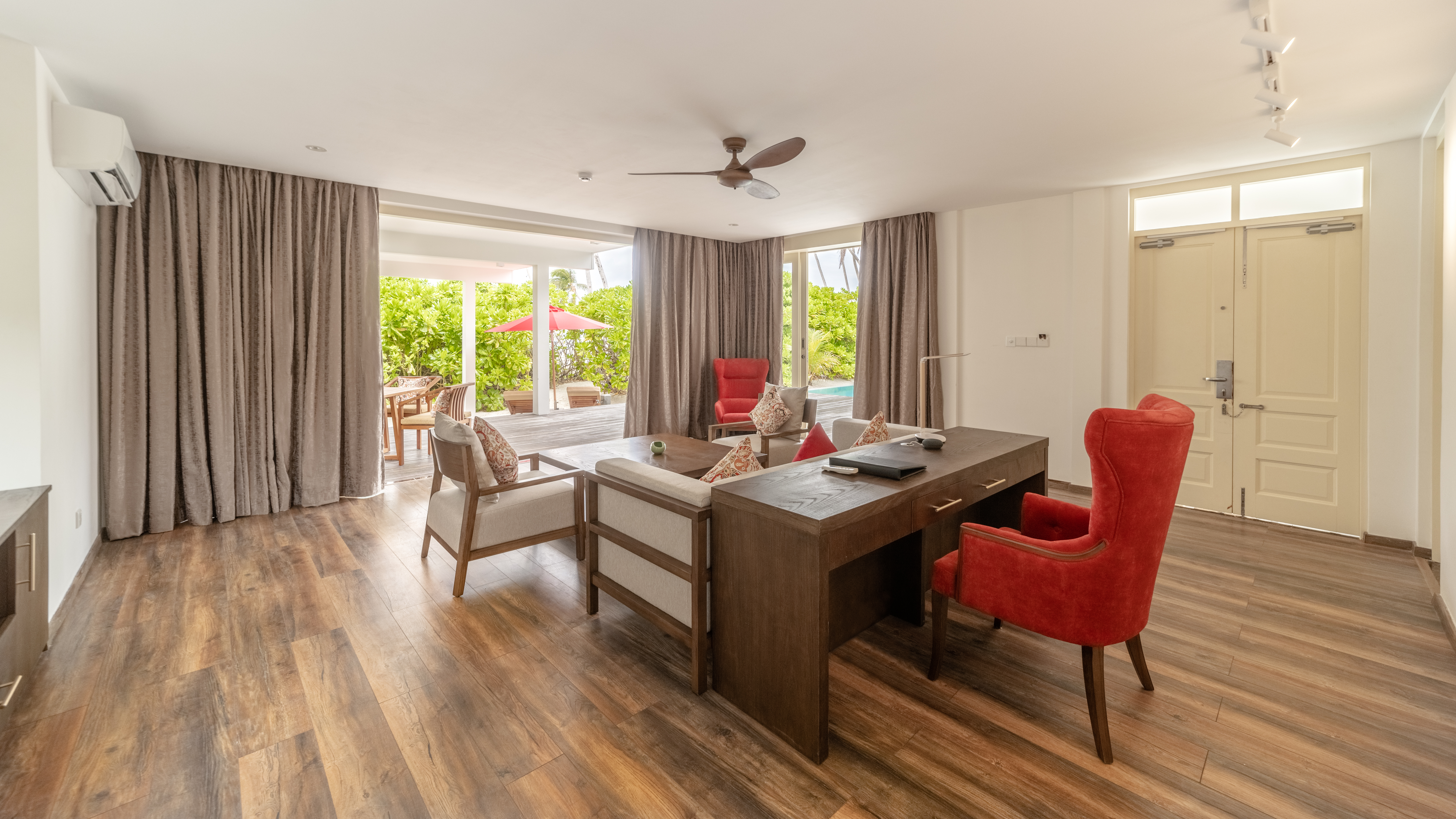 Siyam World Maldives  – Lifestyle Collection 123