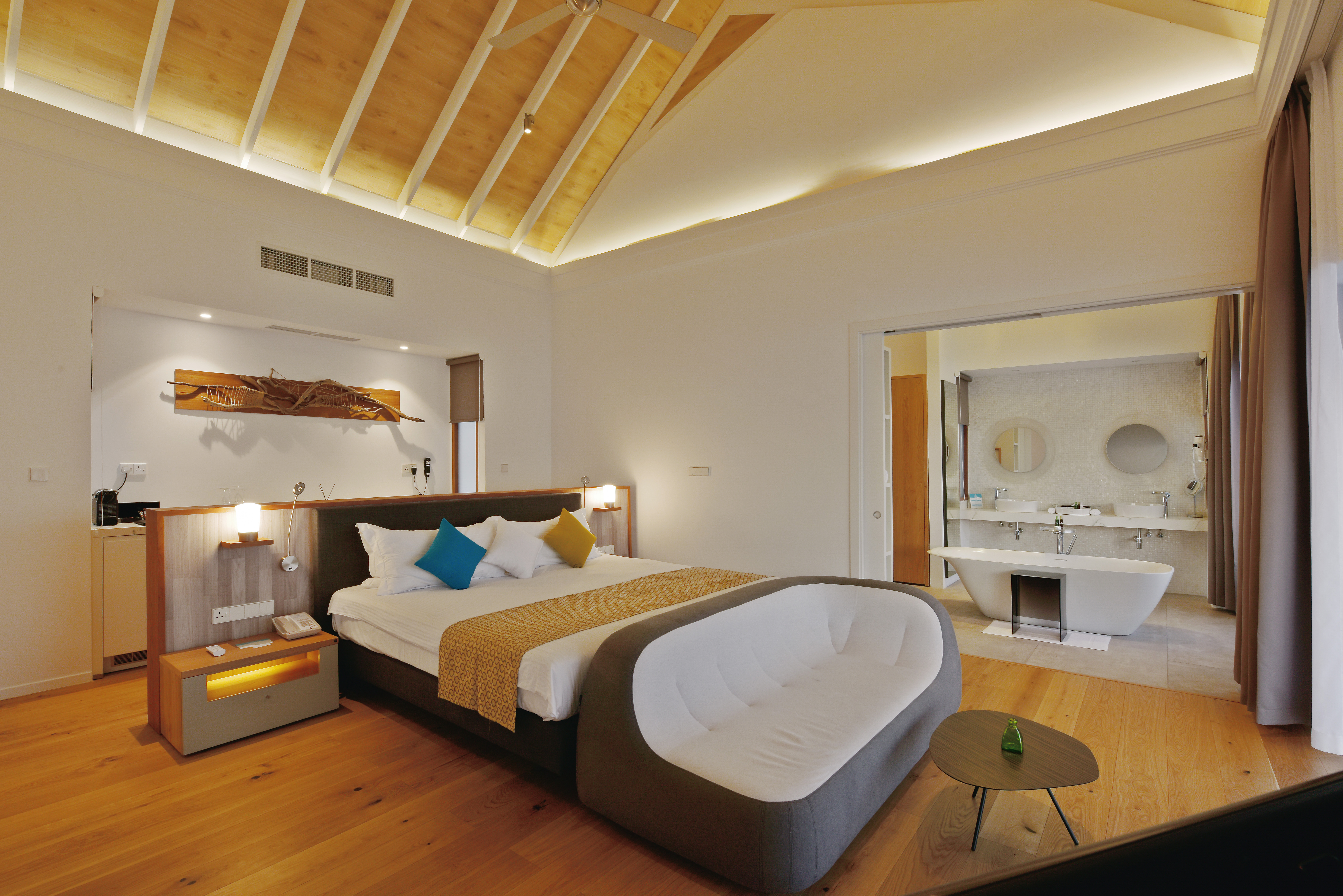 Niva Kuramathi Maldives 11