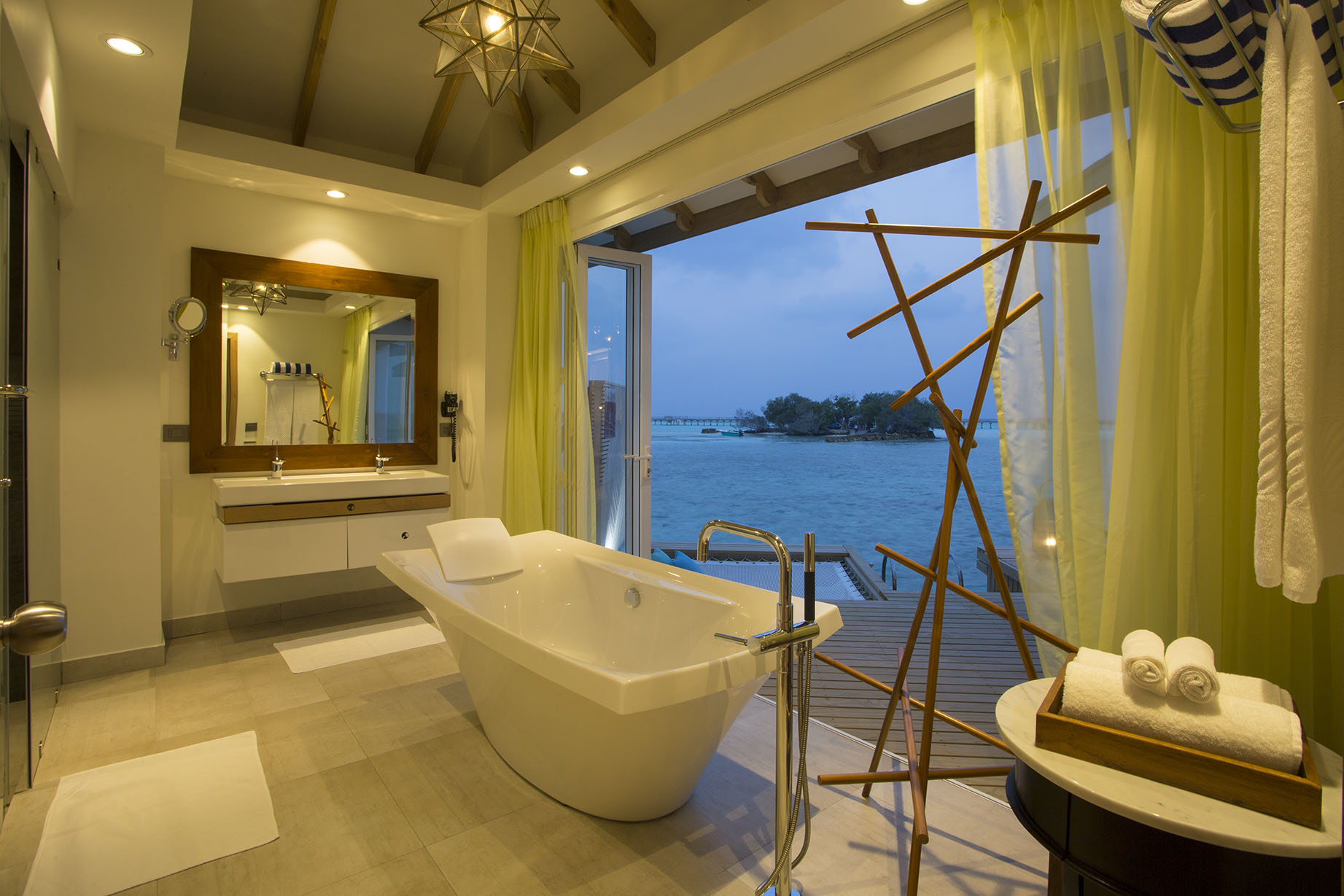 Cinnamon Dhonveli Maldives 15