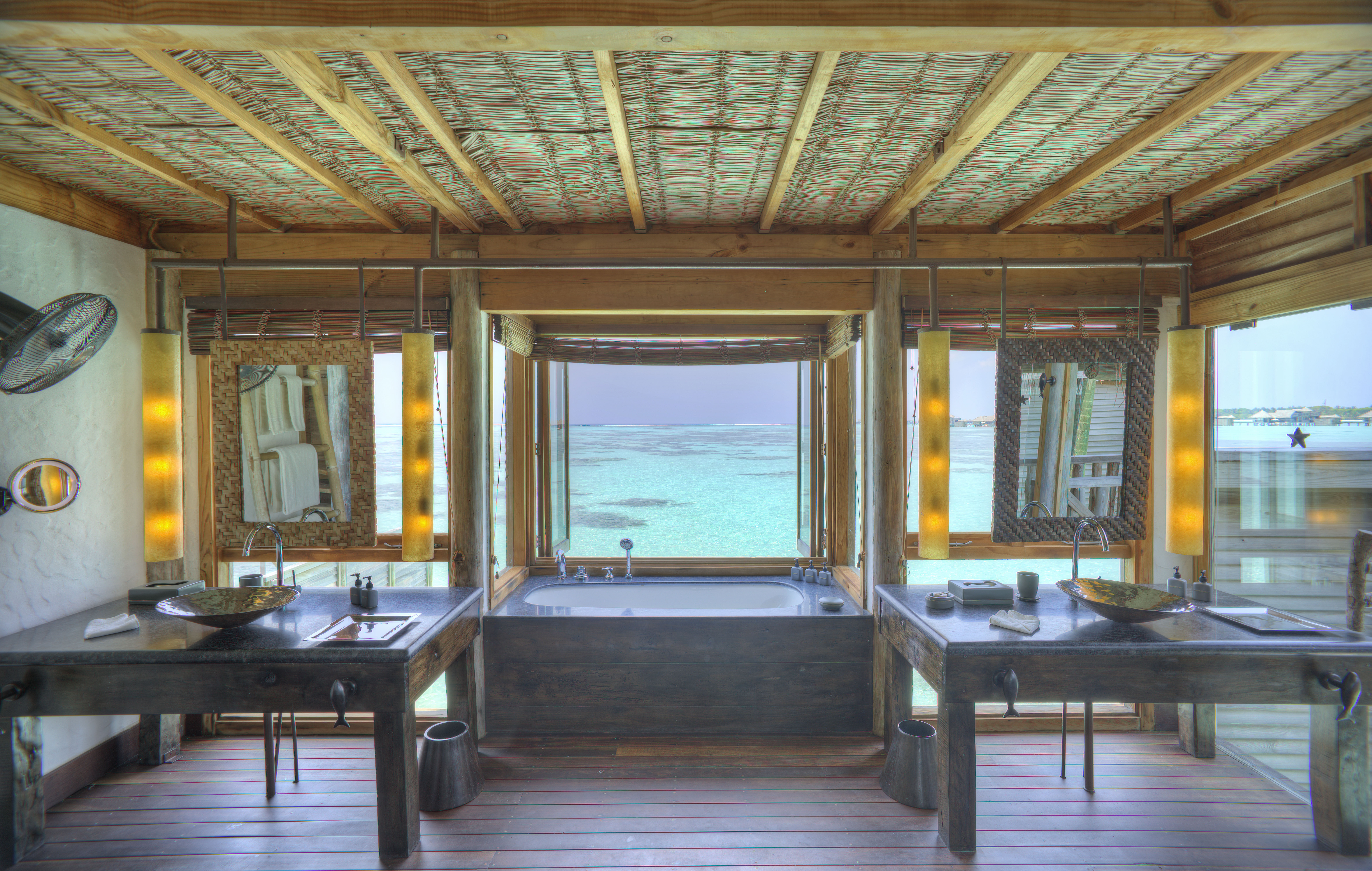 Gili Lankanfushi 24