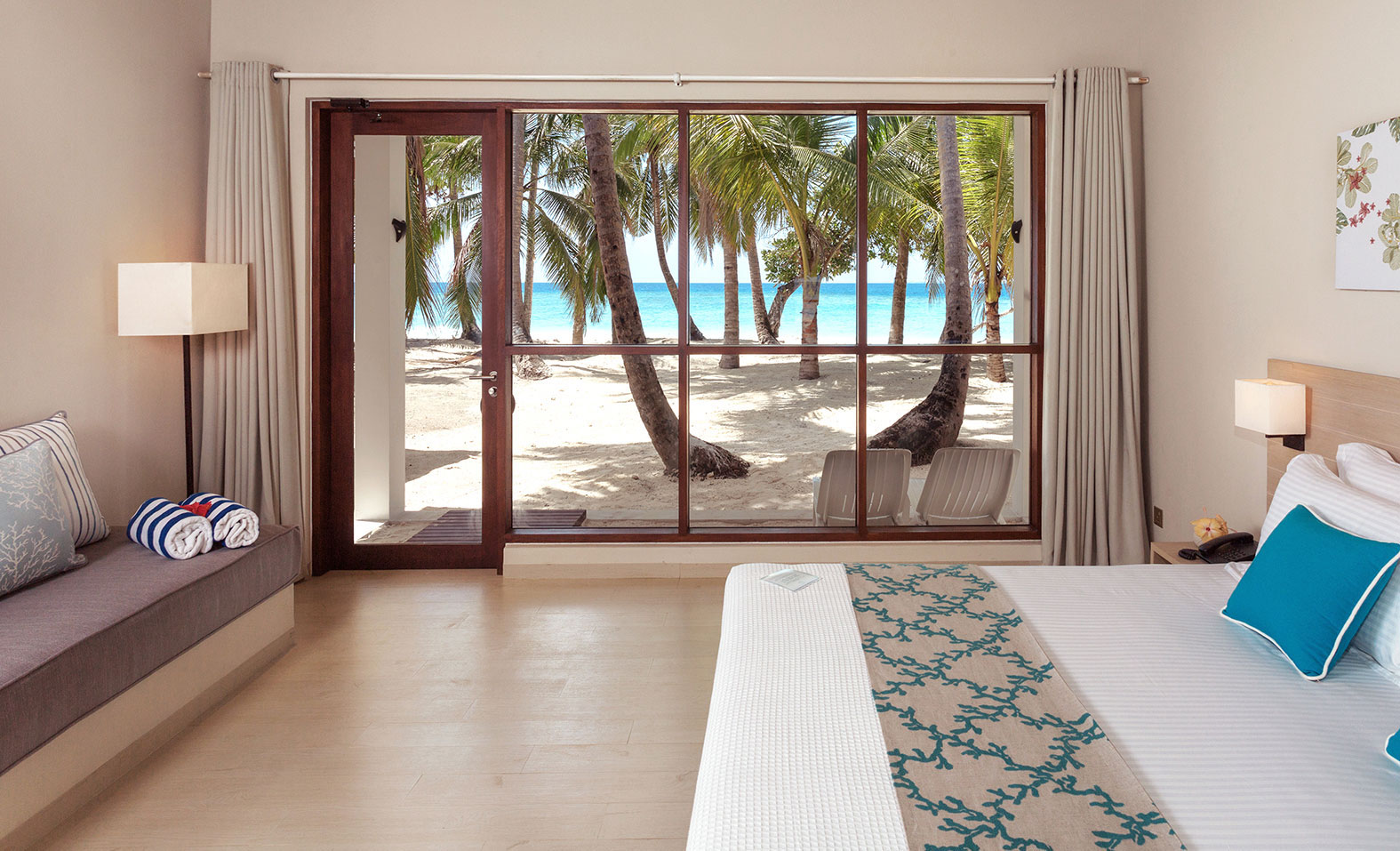 Malahini Kuda Bandos Resort 19
