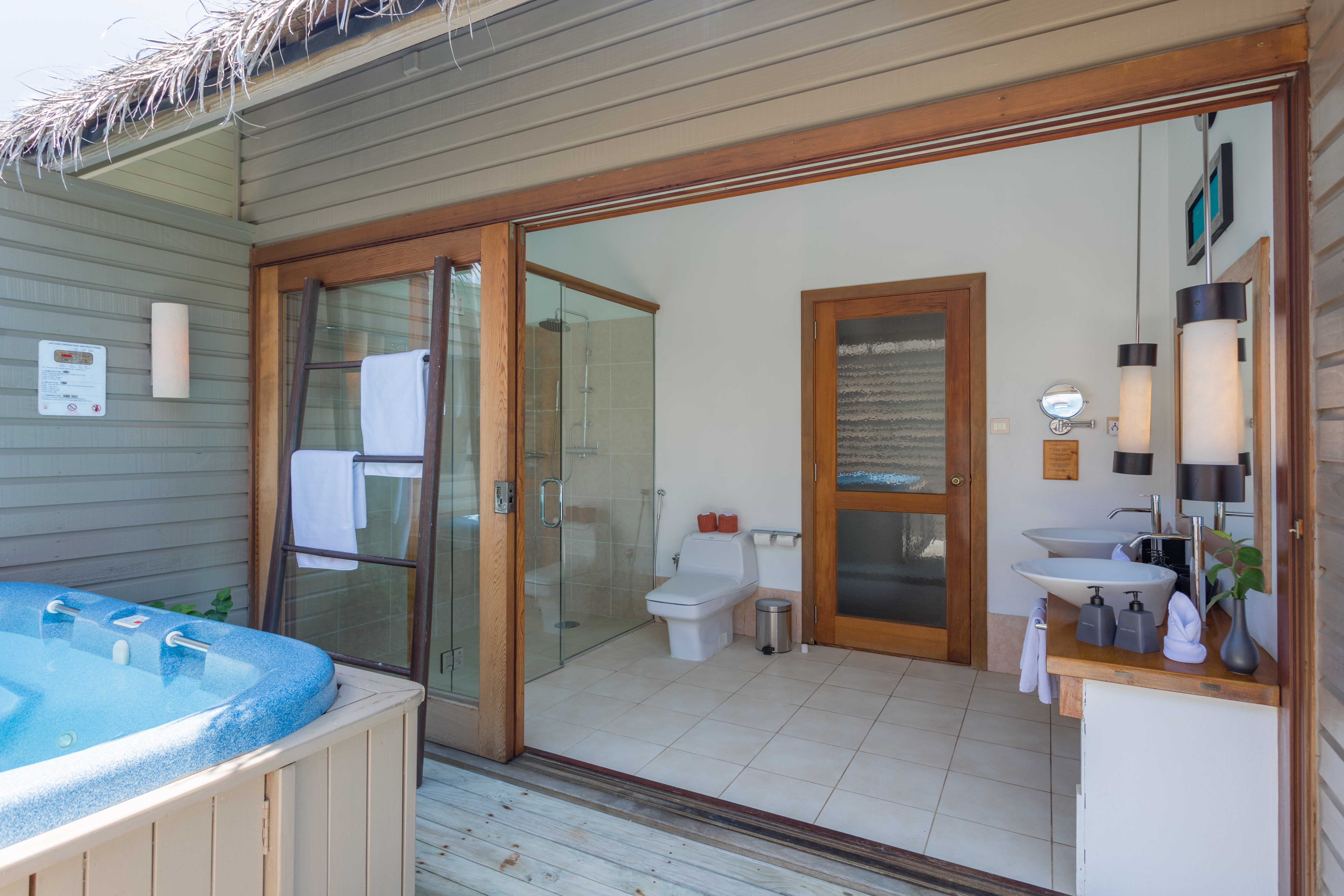 Meeru Maldives Resort Island 22