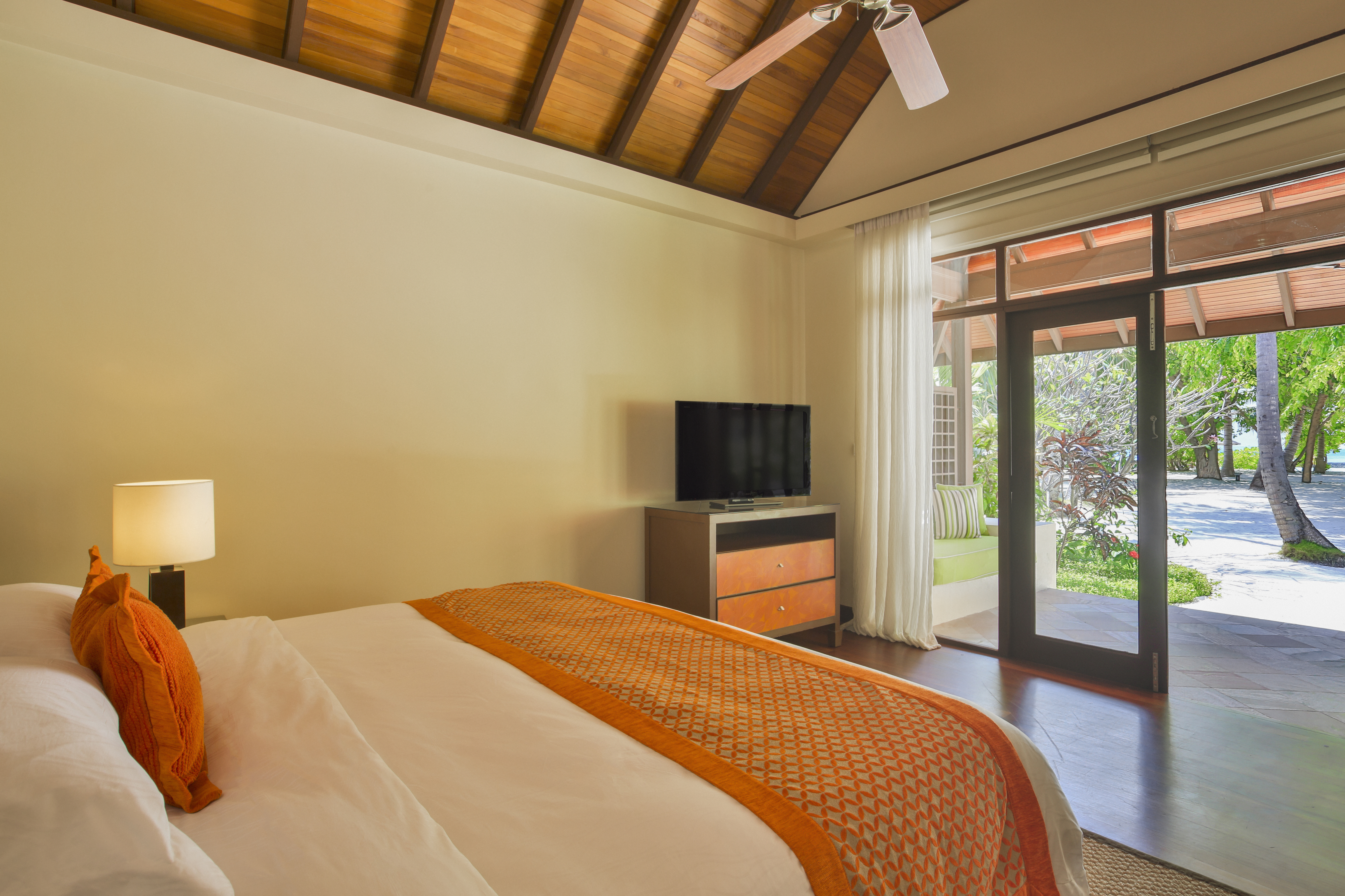 Niva Kurumba Maldives 14