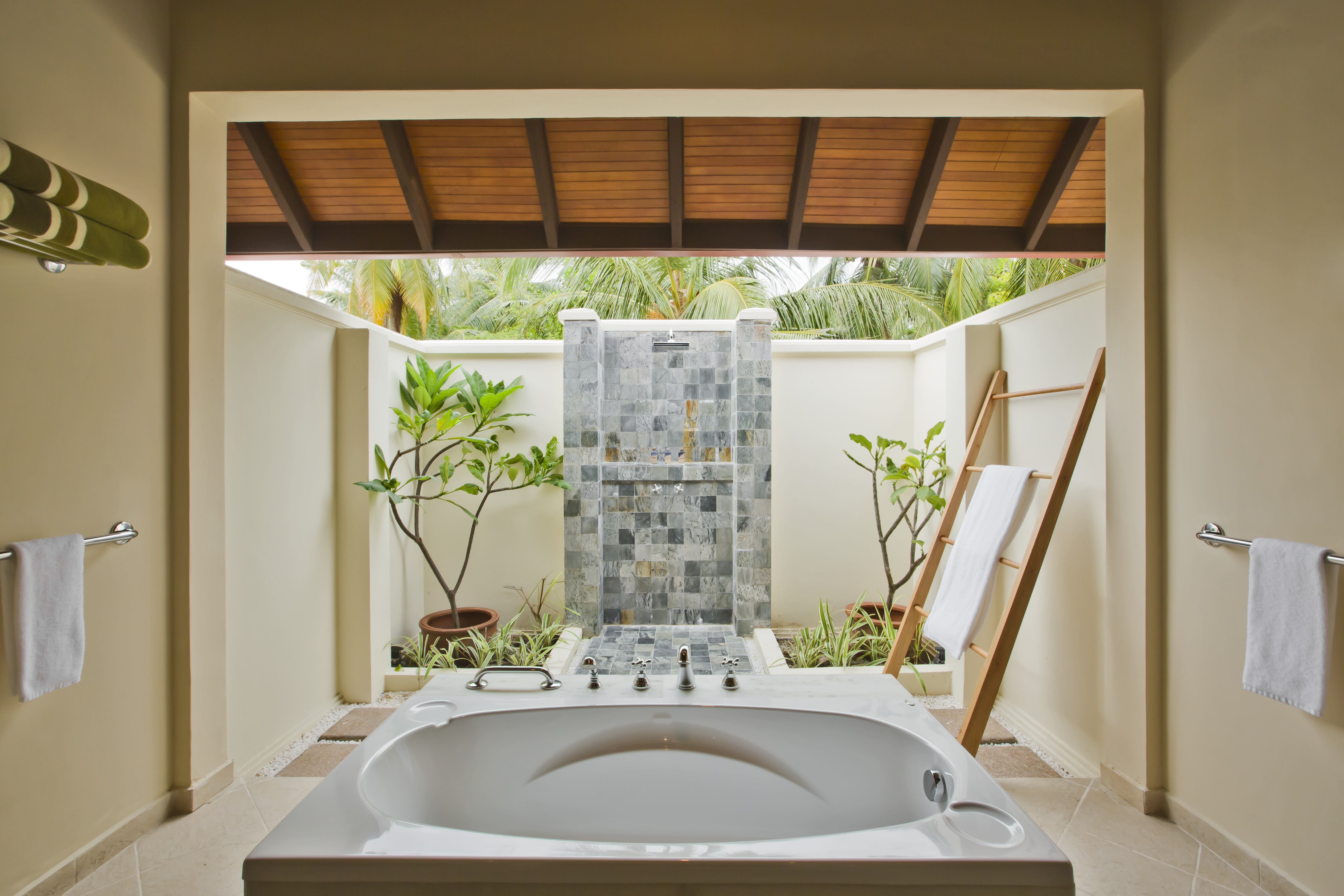 Niva Kurumba Maldives 20