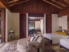 One & Only Reethi Rah 15