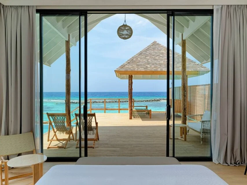 Deluxe Water Pool Villa - Lagoon View