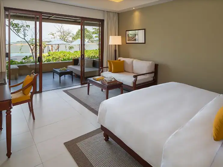 صورة: Anantara Kalutara Resort: Deluxe Pool Side