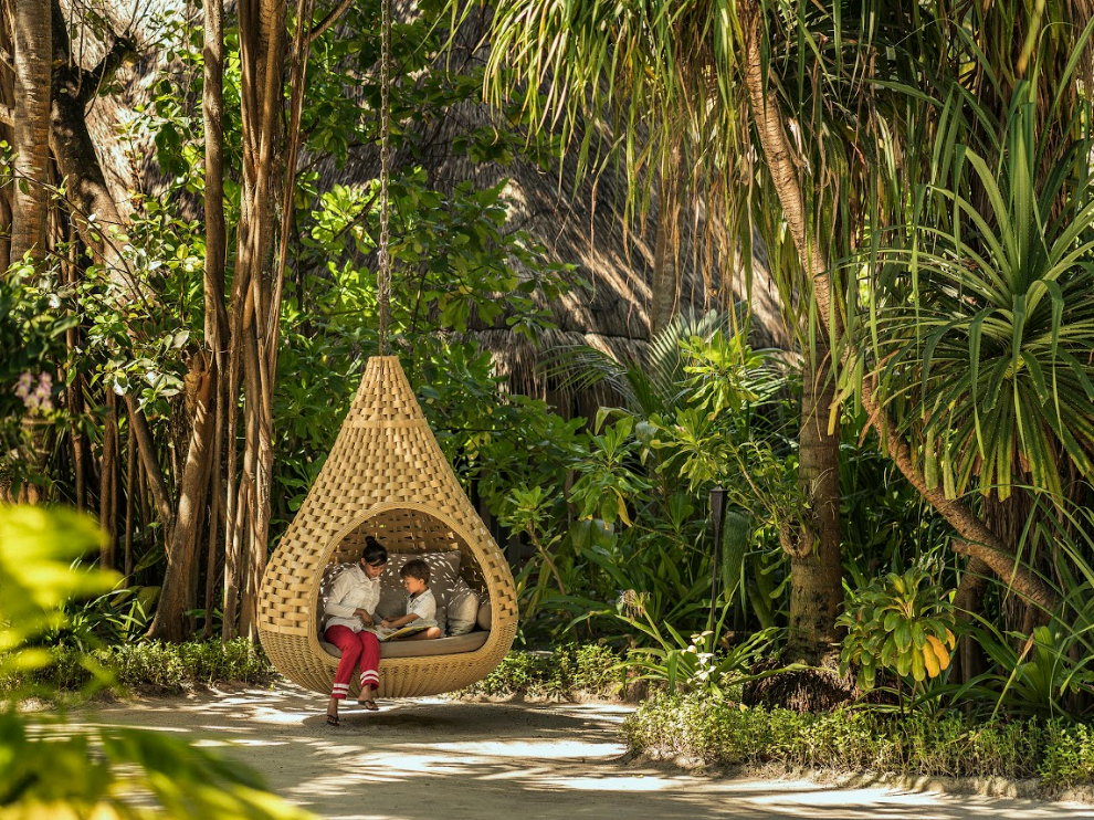 Anantara Kihavah Maldives Villas 12