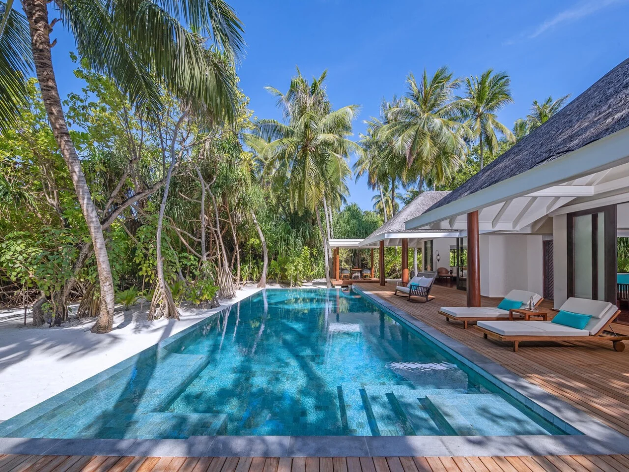 Anantara Kihavah Maldives Villas 17