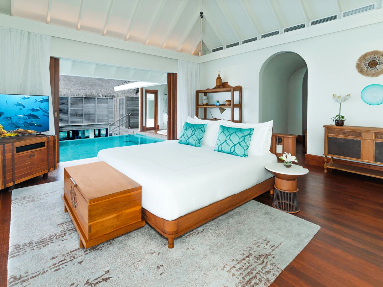 One Bedroom Family Over Water Pool Villa