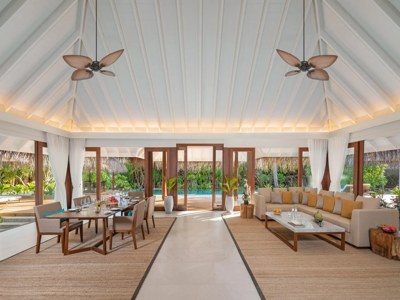 Anantara Kihavah Maldives Villas