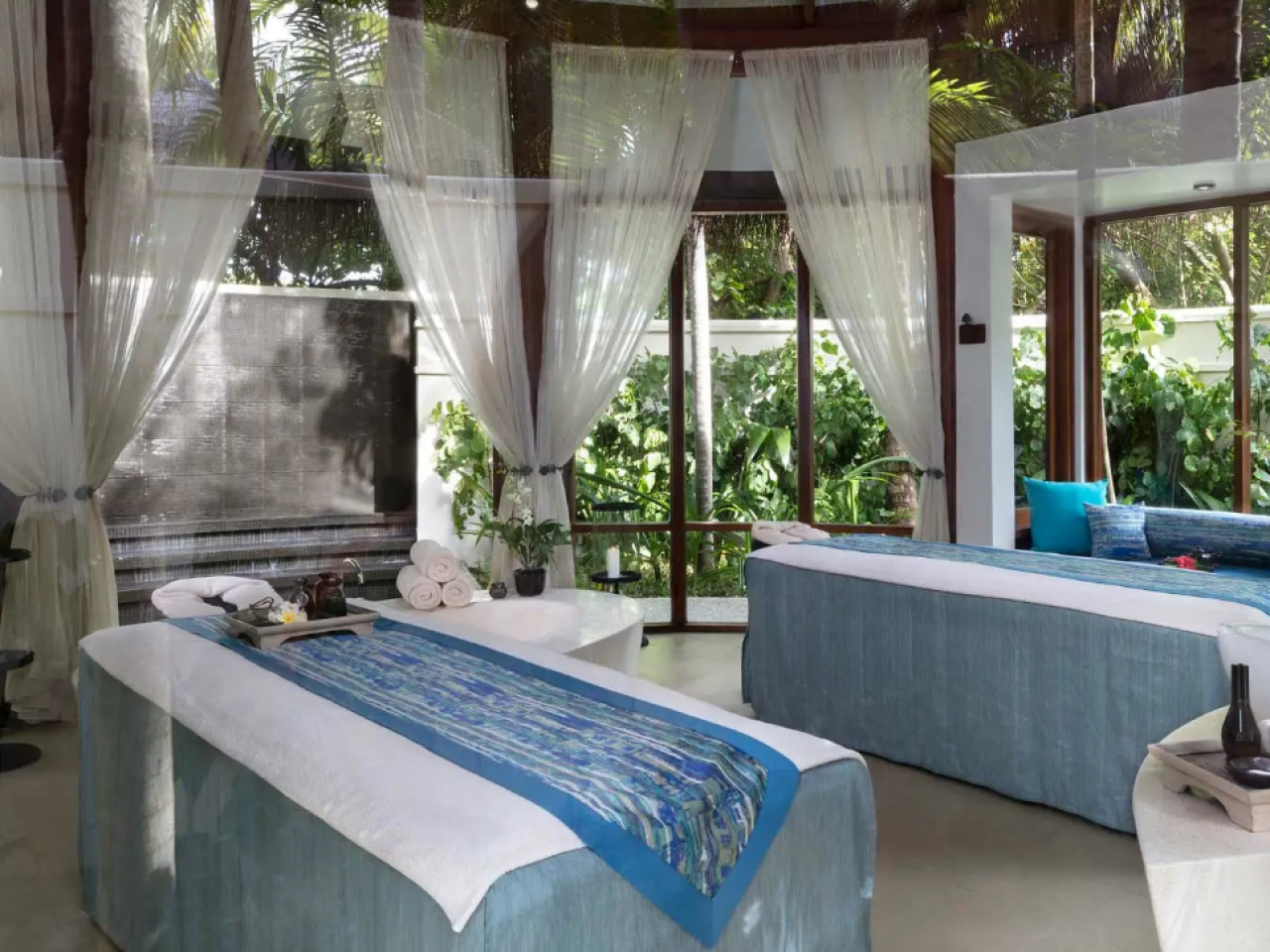 Anantara Veli Maldives Resort