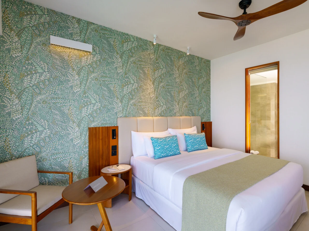 Interconnected Superior Ocean Front Deluxe