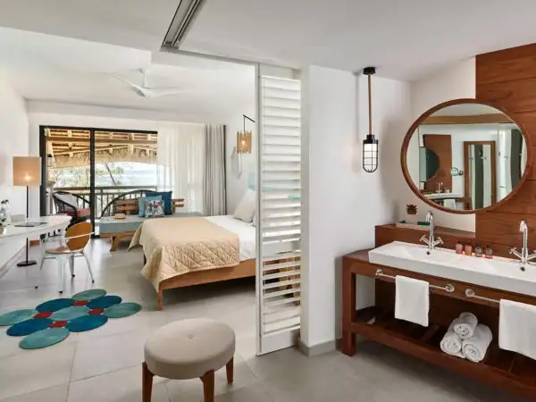 C Mauritius