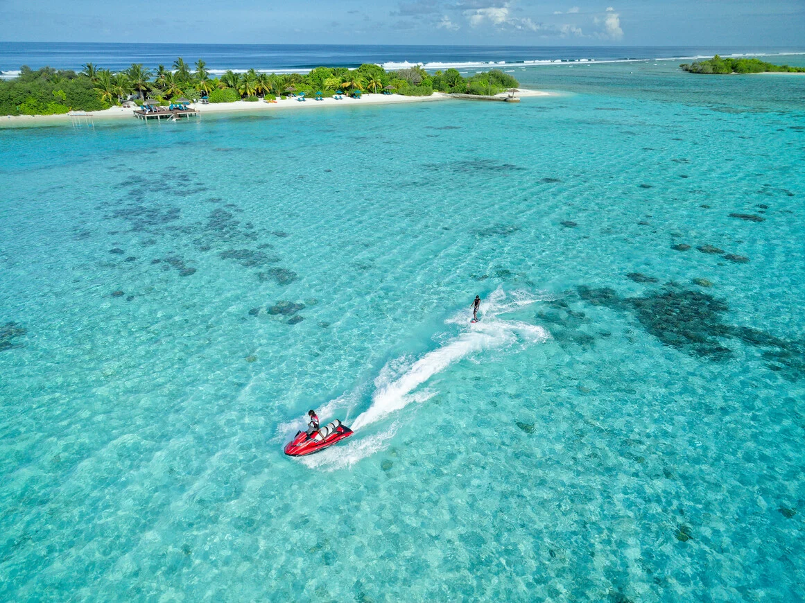 Canareef Resort Maldives 14