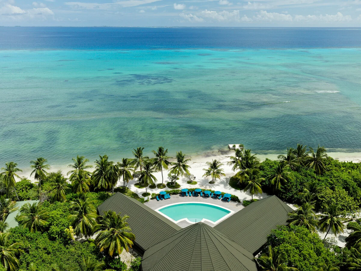 Canareef Resort Maldives 9