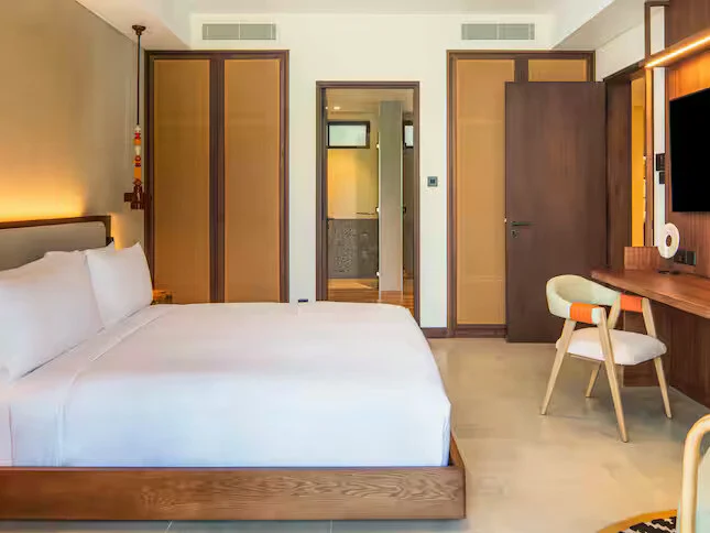 King One Bedroom Apartment with Nature View