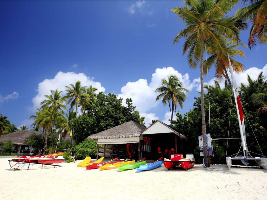 Machchafushi Island Resort & Spa Maldives, The Centara Collection 4