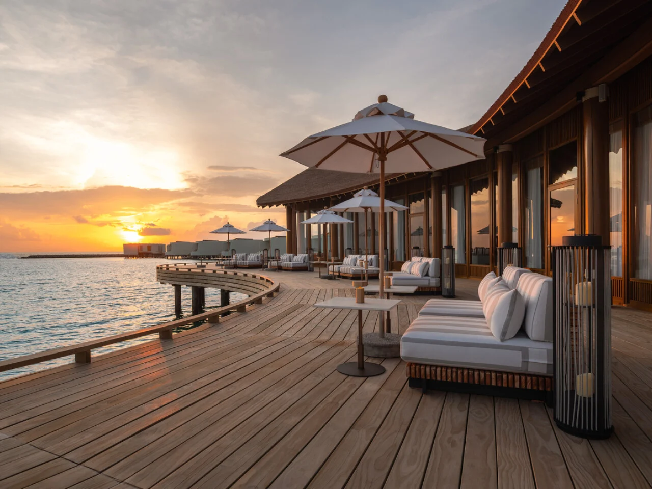 Centara Grand Lagoon Maldives 11