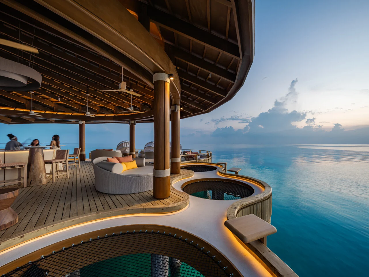 Centara Grand Lagoon Maldives 8
