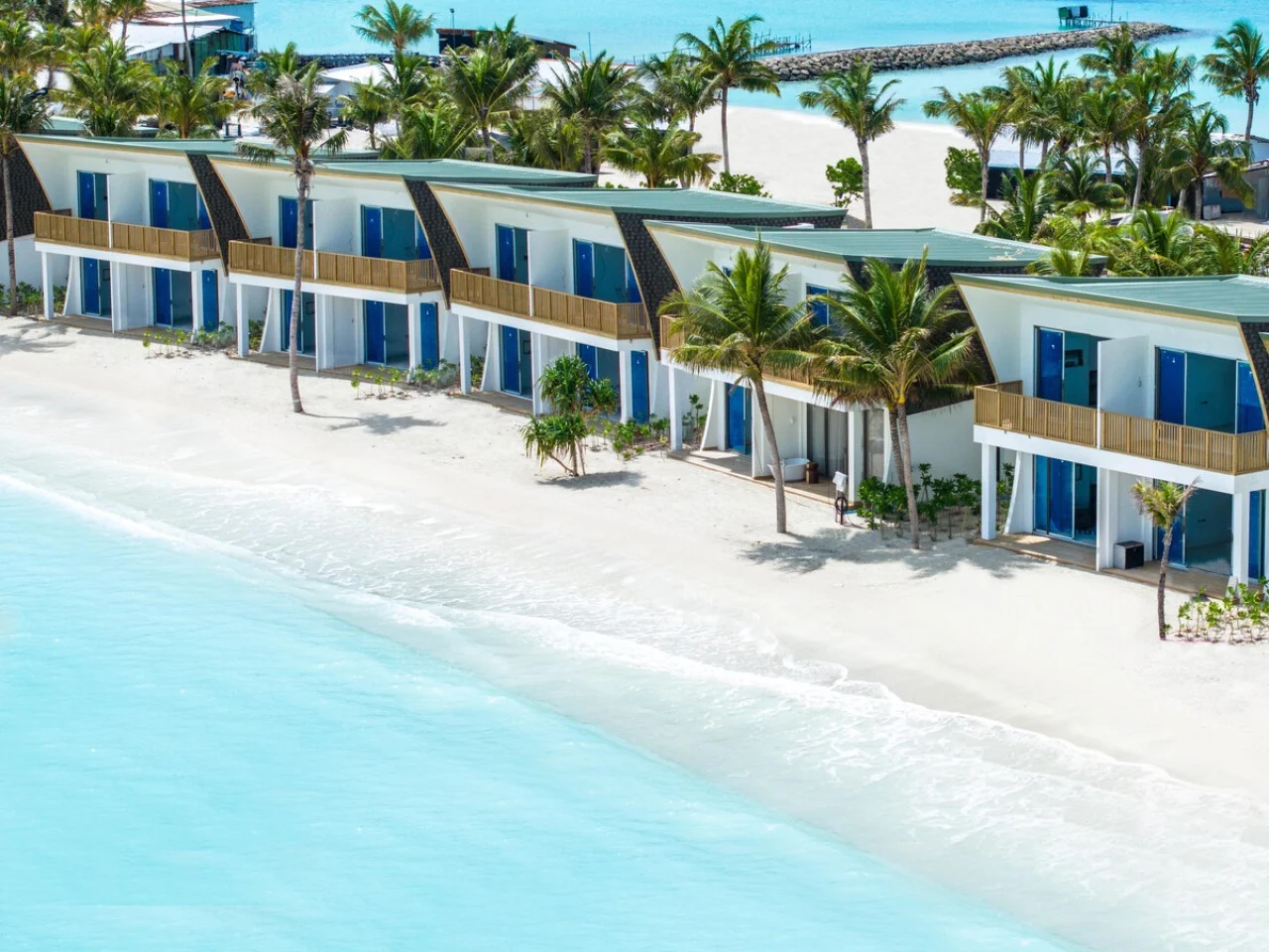 Centara Mirage Lagoon  Maldives 5