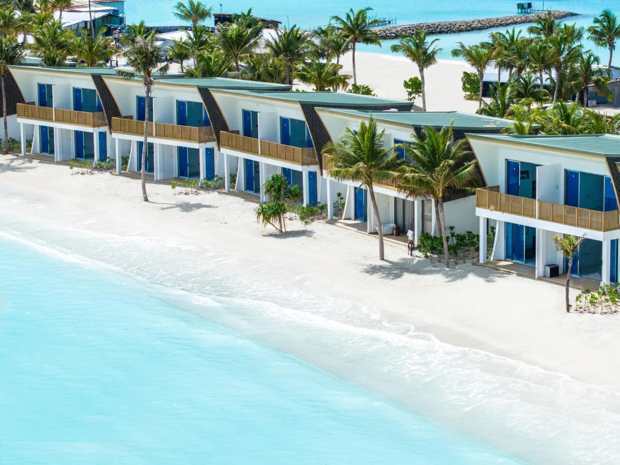 Centara Mirage Lagoon Maldives 1