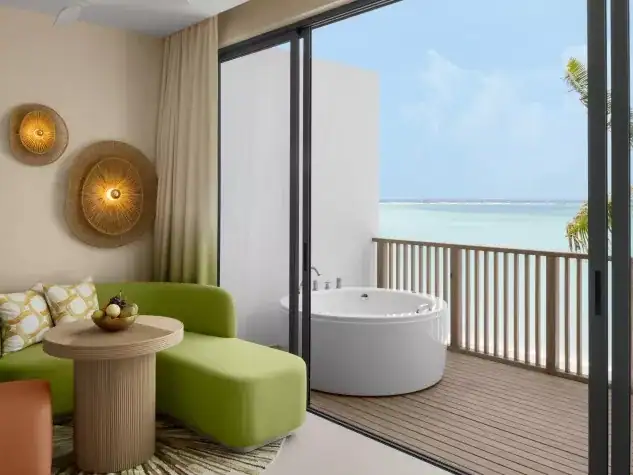 صورة: Centara Mirage Lagoon  Maldives: Mirage Panoramic Room  with Jacuzzi