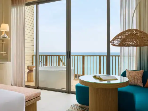 صورة: Centara Mirage Lagoon  Maldives: Mirage Overwater Villa with  Jacuzzi