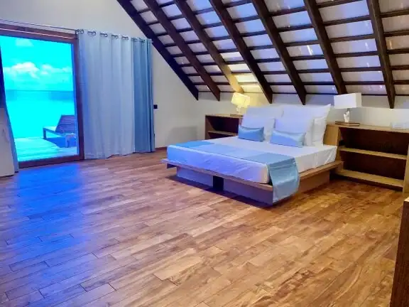 Cinnamon Velifushi Maldives