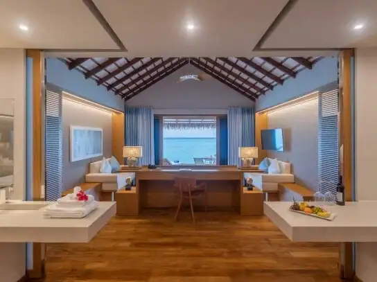 Cinnamon Velifushi Maldives
