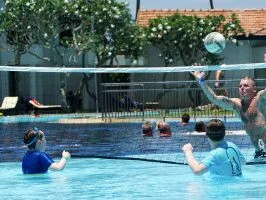 Club Hotel Dolphin 4