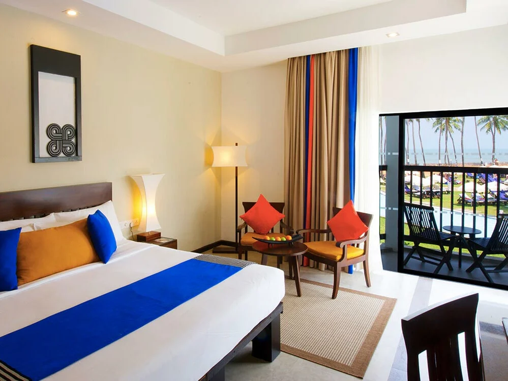 Club Hotel Dolphin 5