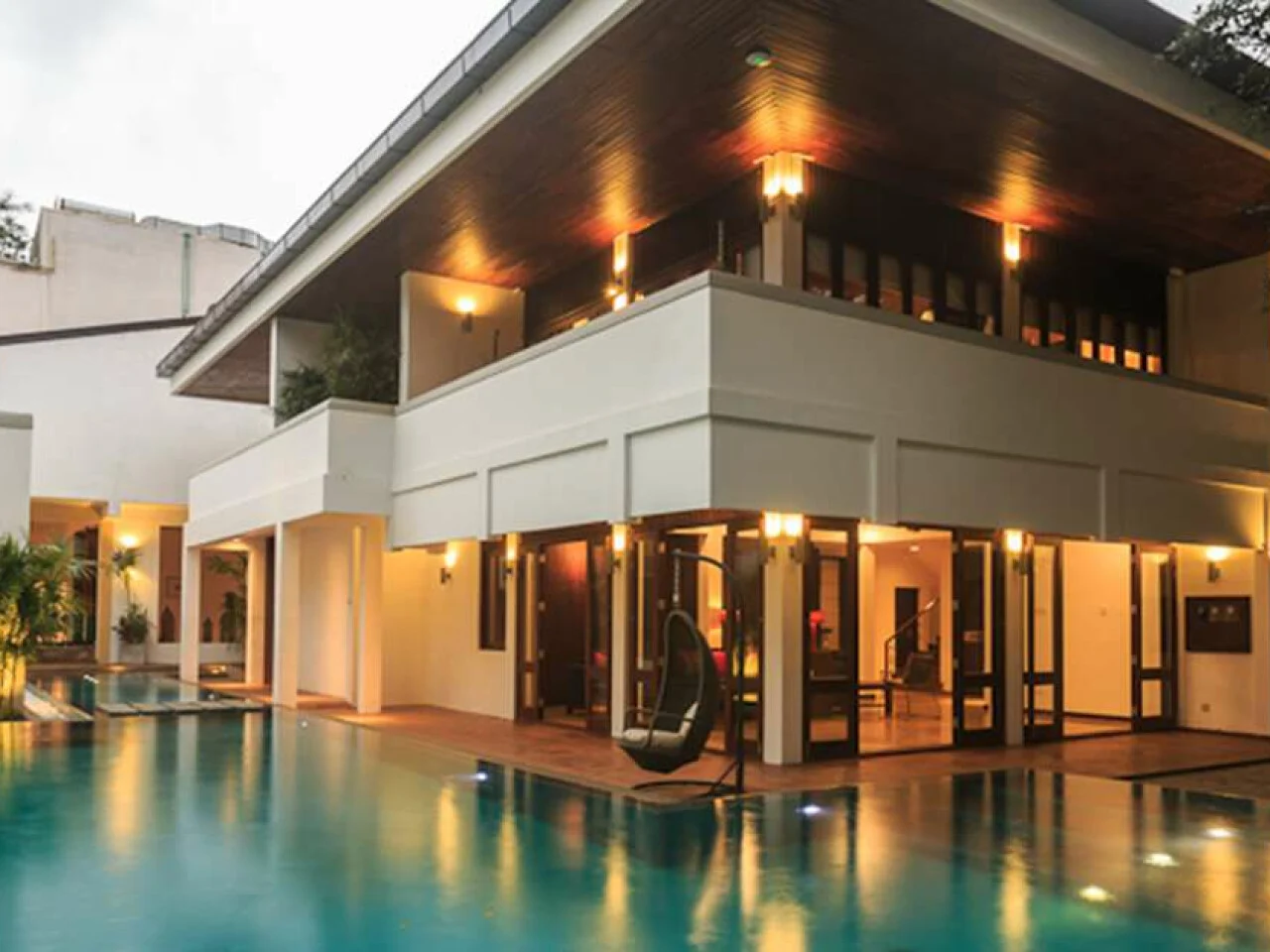 Colombo Court Hotel & Spa 1