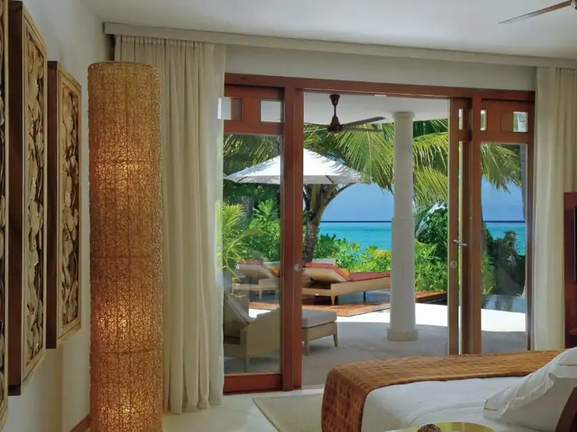 صورة: Constance Halaveli: Double Storey Beach Villas With Private Pool